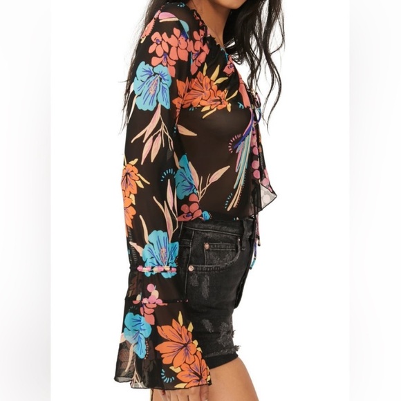 Free People Black/Pink Multicolor Floral Boho Crop Top, Size Medium - Picture 3 of 11